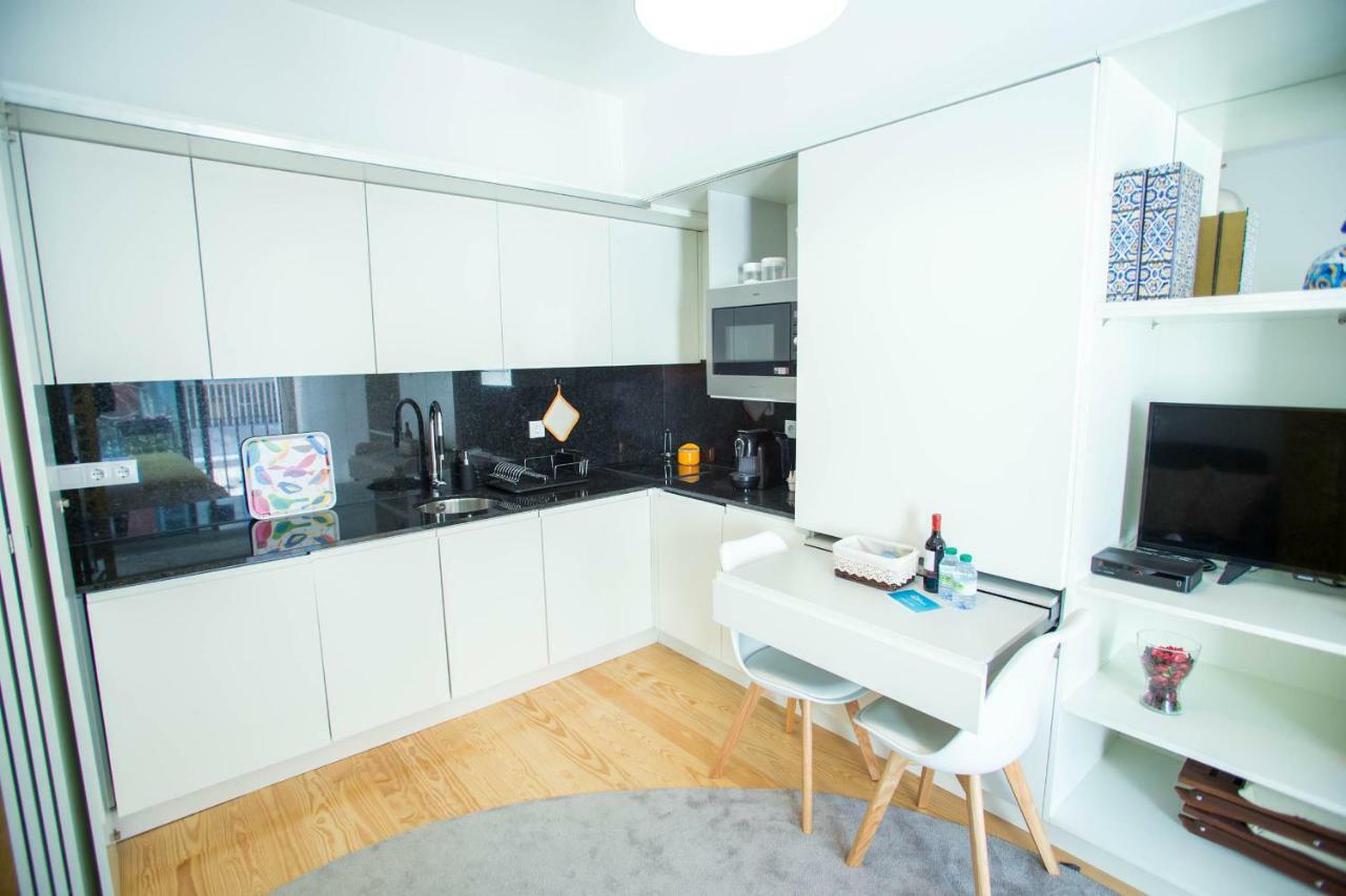 Almada Story Apartments By Porto City Hosts Bagian luar foto