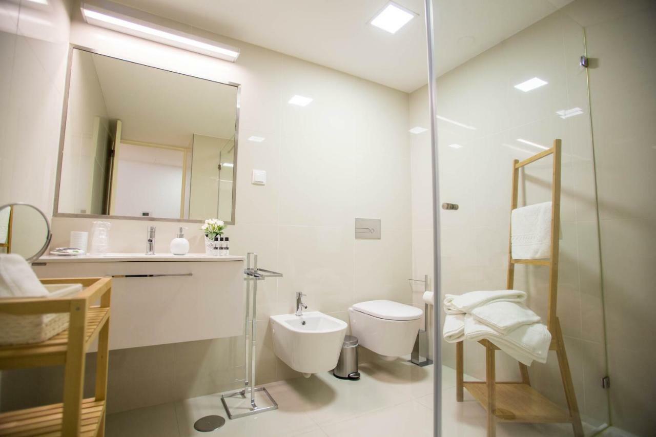 Almada Story Apartments By Porto City Hosts Bagian luar foto